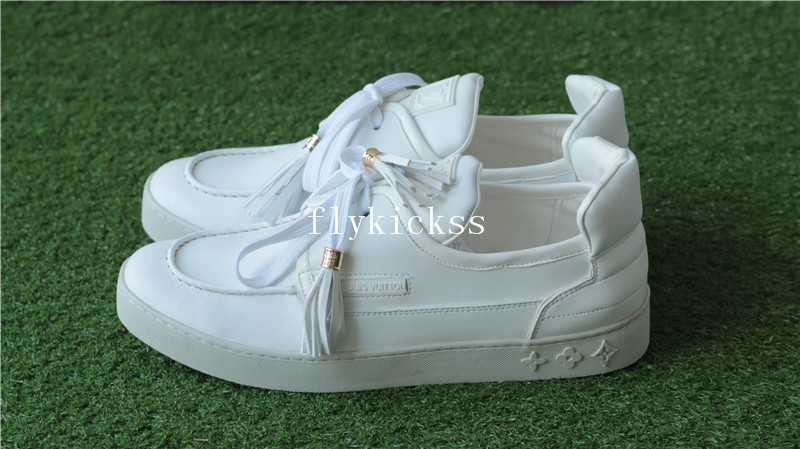 LVS White Sneaker Low Top